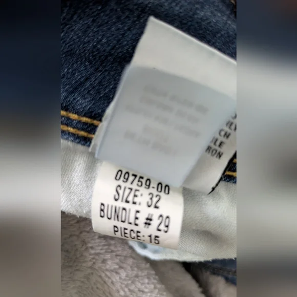 Hudson Women's Beth Baby Boot Cut Bean Blue Jeans, Size 32 - Picture 10 of 11